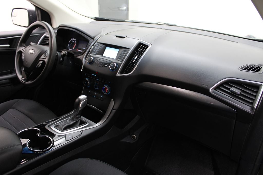 2018 Ford Edge SE