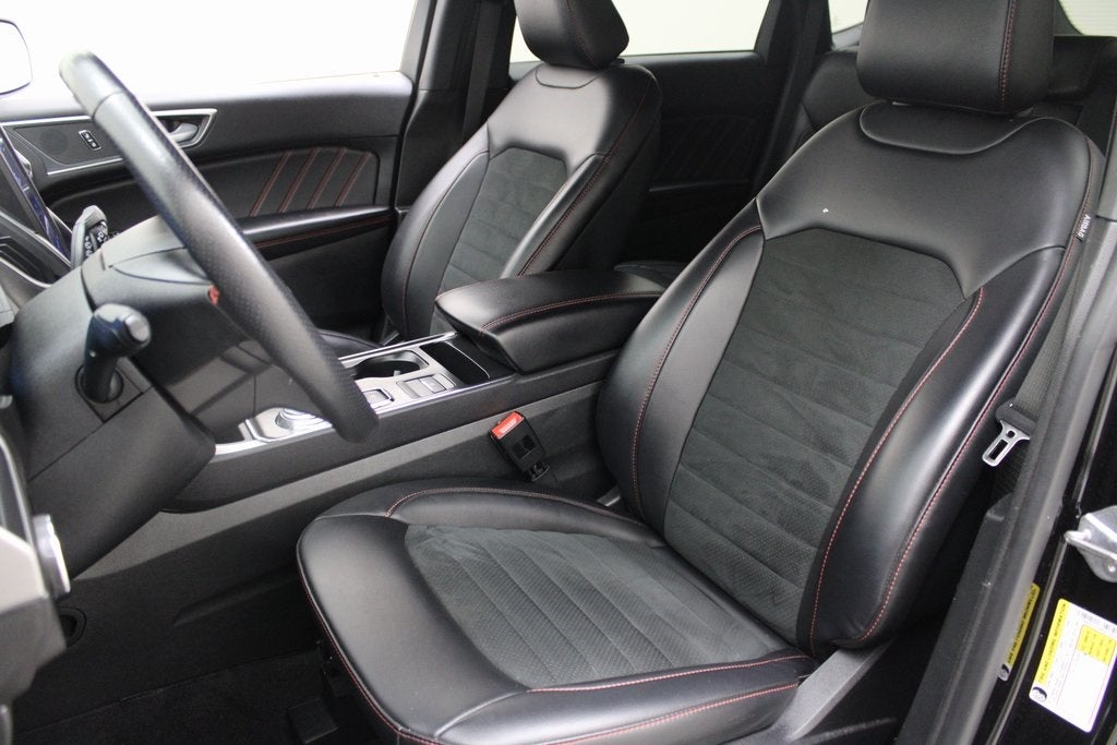 2024 Ford Edge ST Line