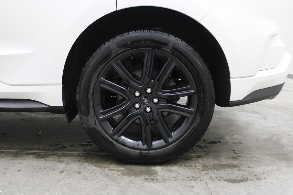 2020 Ford Edge ST Line