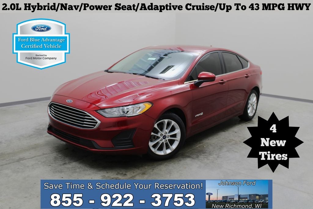 2019 Ford Fusion SE's photo