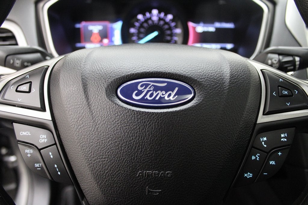 2020 Ford Fusion Hybrid SE