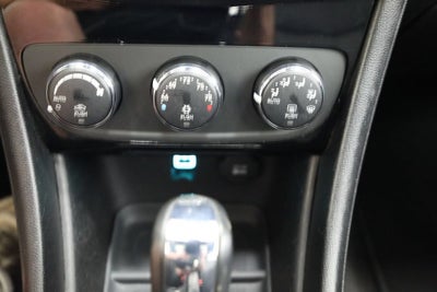 2012 Chrysler 200 Limited