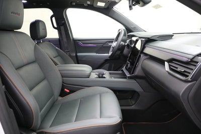 2024 GMC Acadia AT4