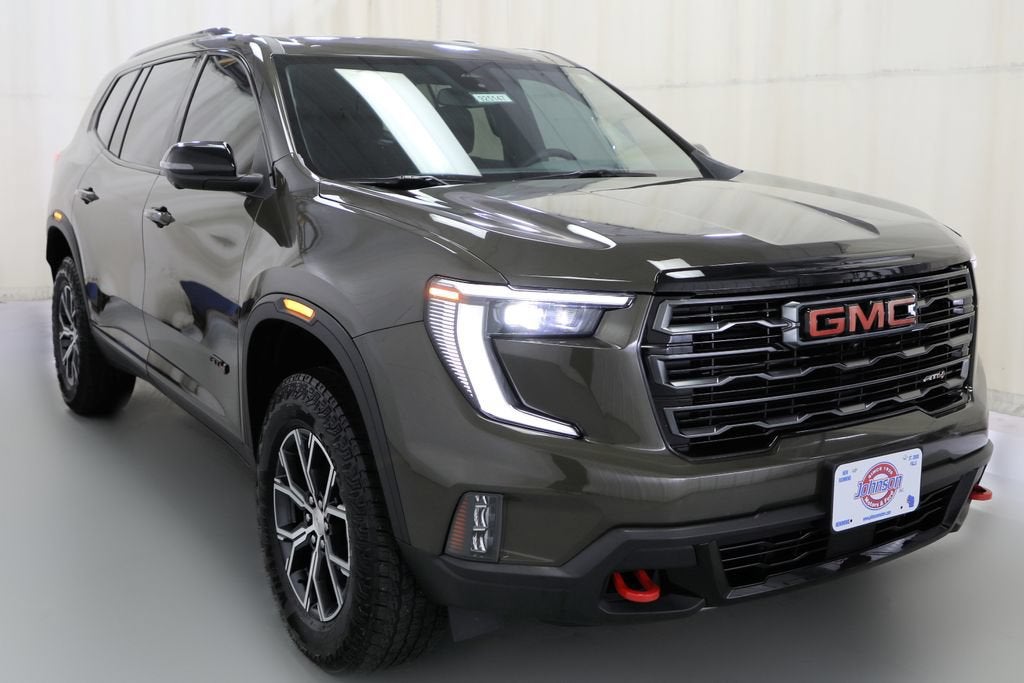 2024 GMC Acadia AT4