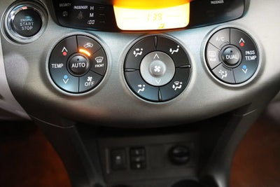 2011 Toyota RAV4 Limited V6