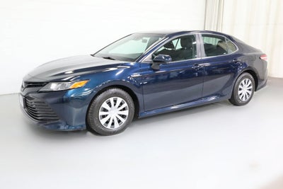 2020 Toyota Camry LE Hybrid