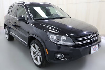 2016 Volkswagen Tiguan R-Line