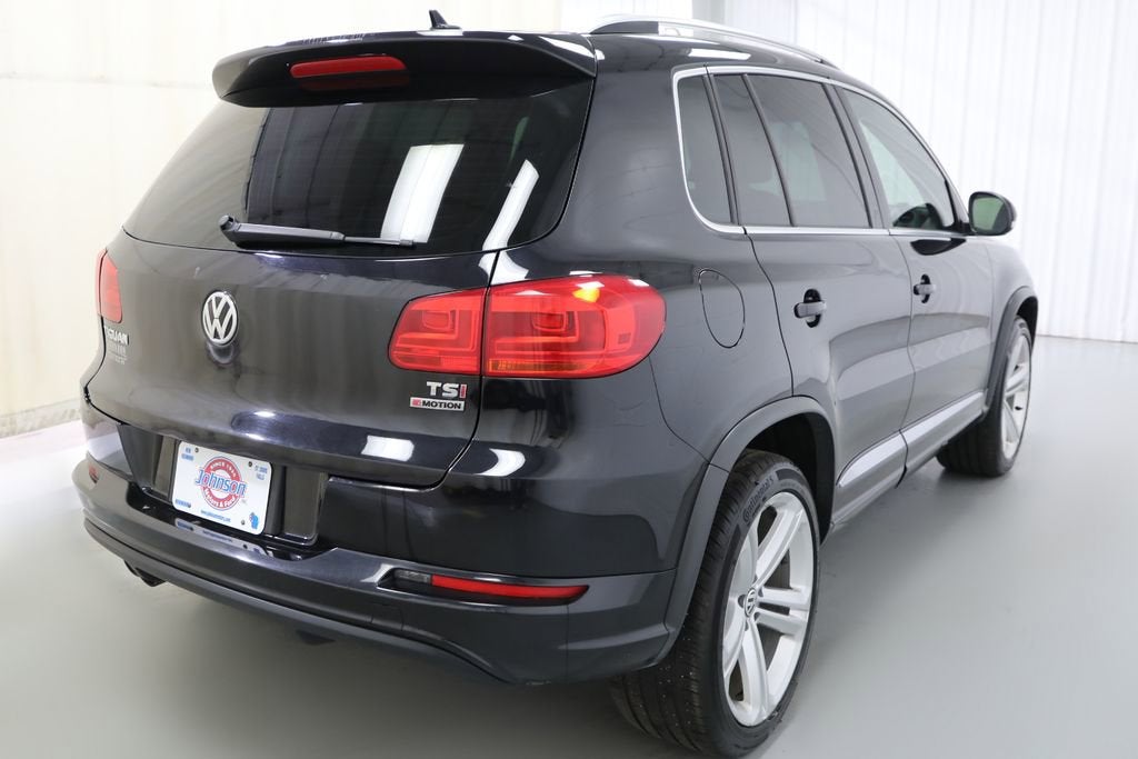2016 Volkswagen Tiguan R-Line