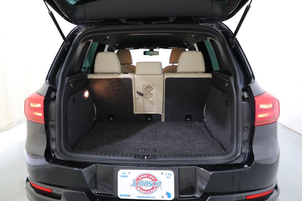 2016 Volkswagen Tiguan R-Line