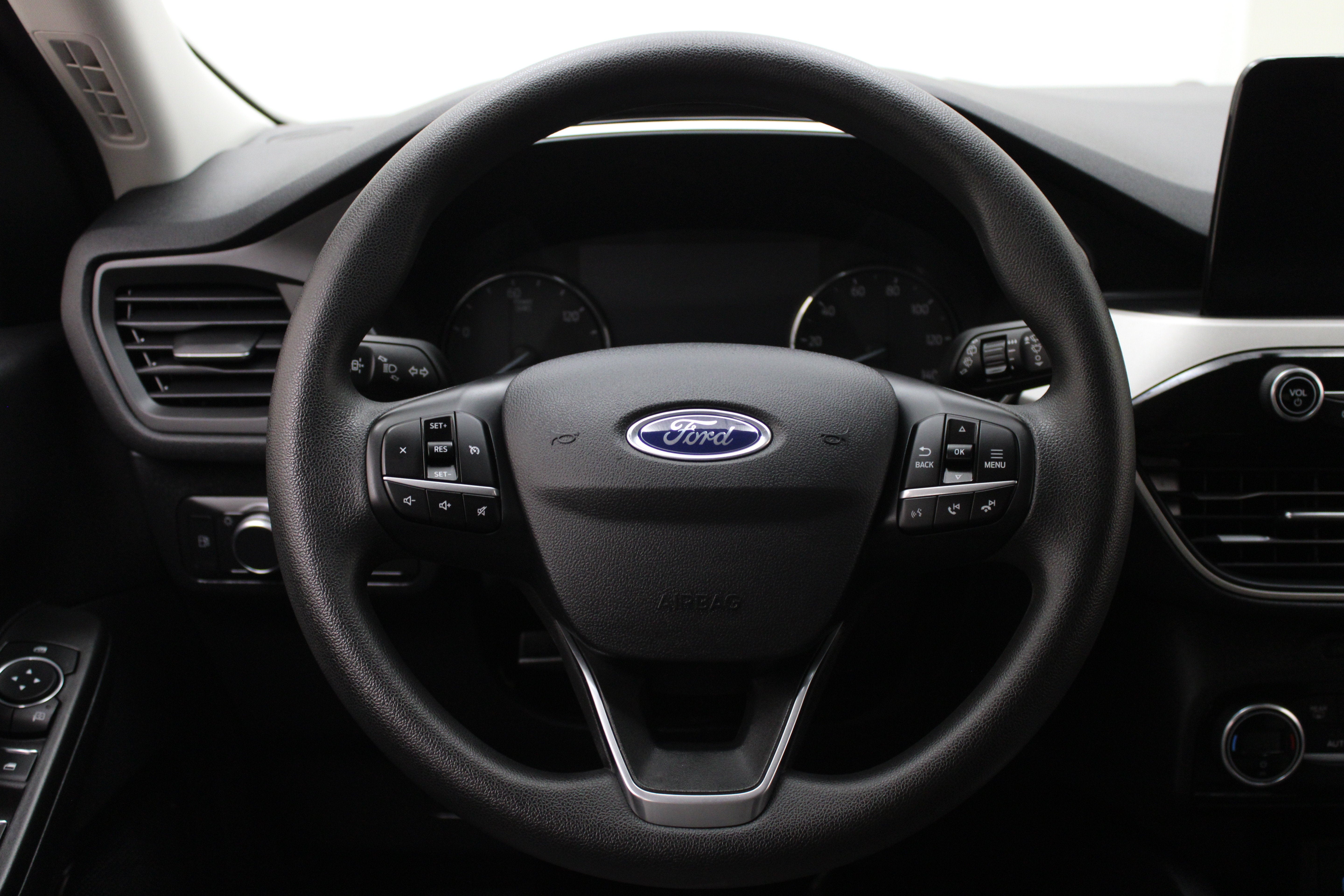 2021 Ford Escape SE Hybrid