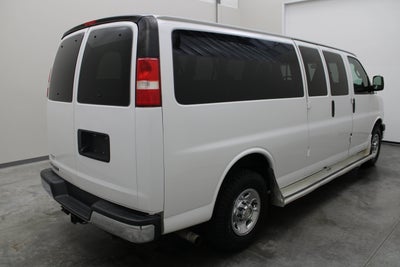 2018 Chevrolet Express Passenger LT