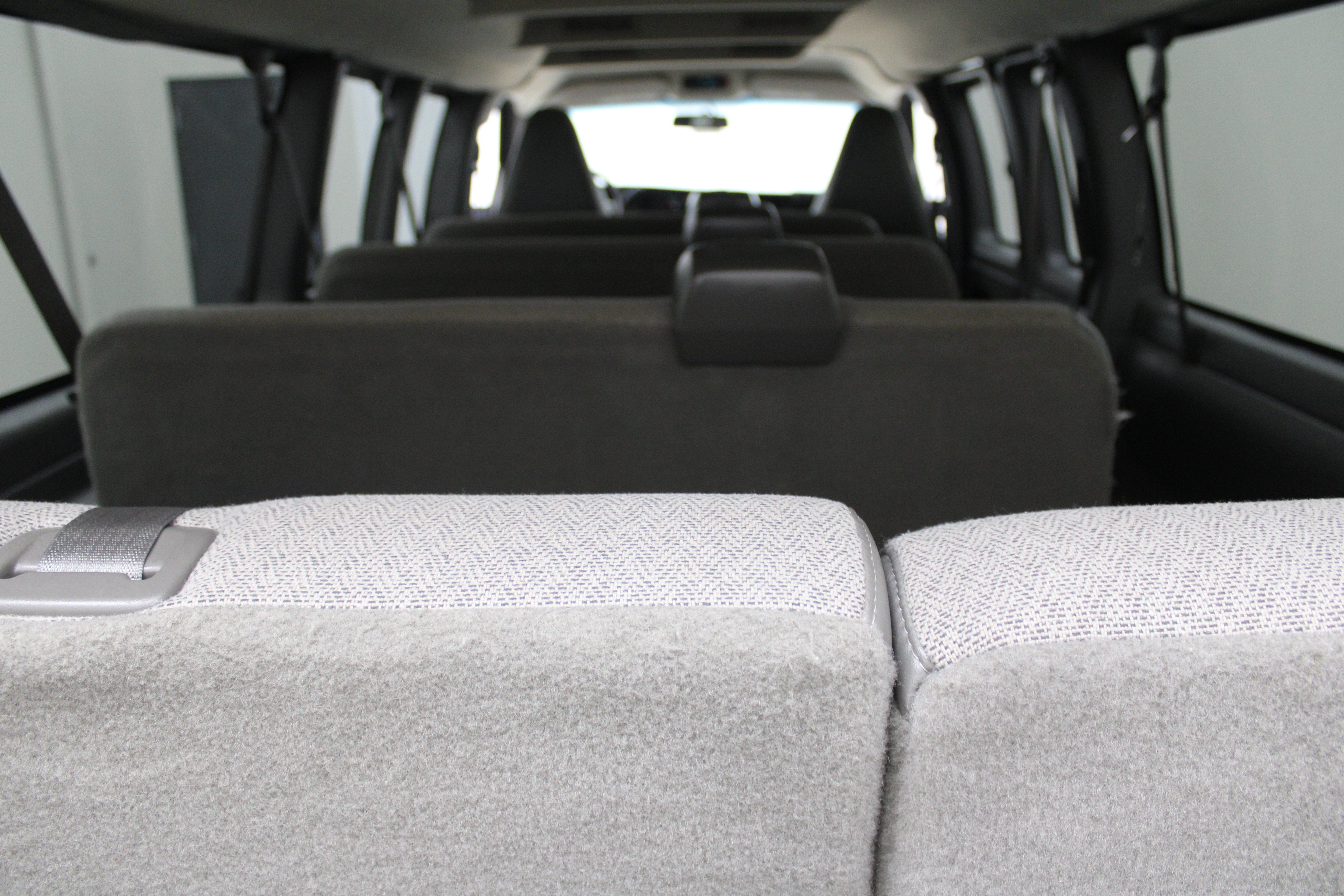 2018 Chevrolet Express Passenger LT