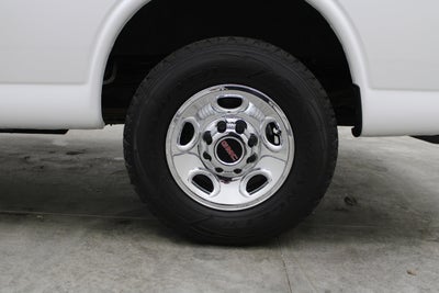 2018 GMC Savana Passenger LS