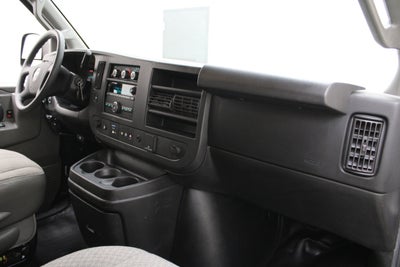 2018 GMC Savana Passenger LS