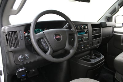 2018 GMC Savana Passenger LS