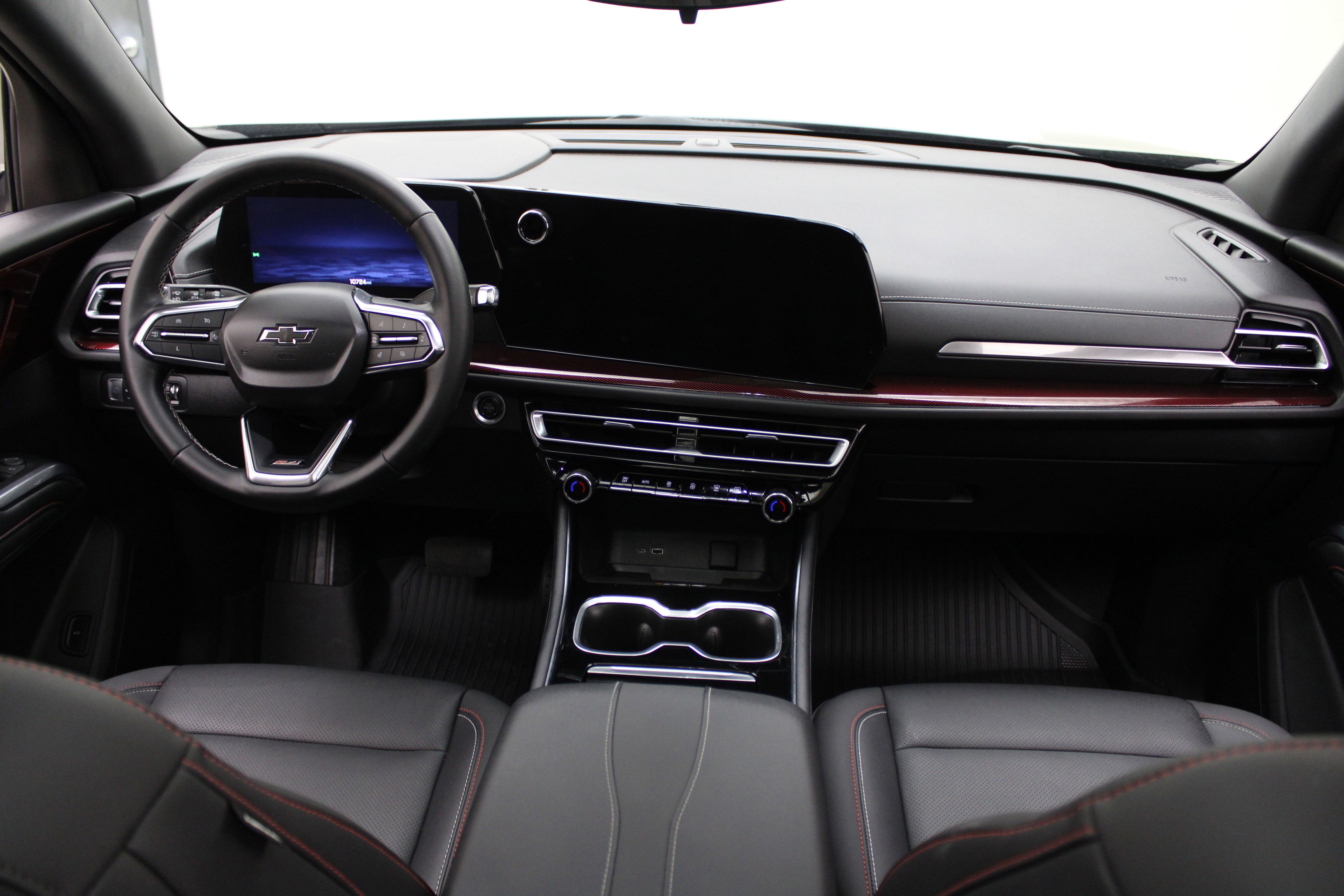 2025 Chevrolet Traverse AWD Z71