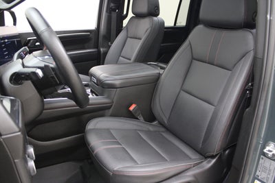 2025 Chevrolet Suburban RST