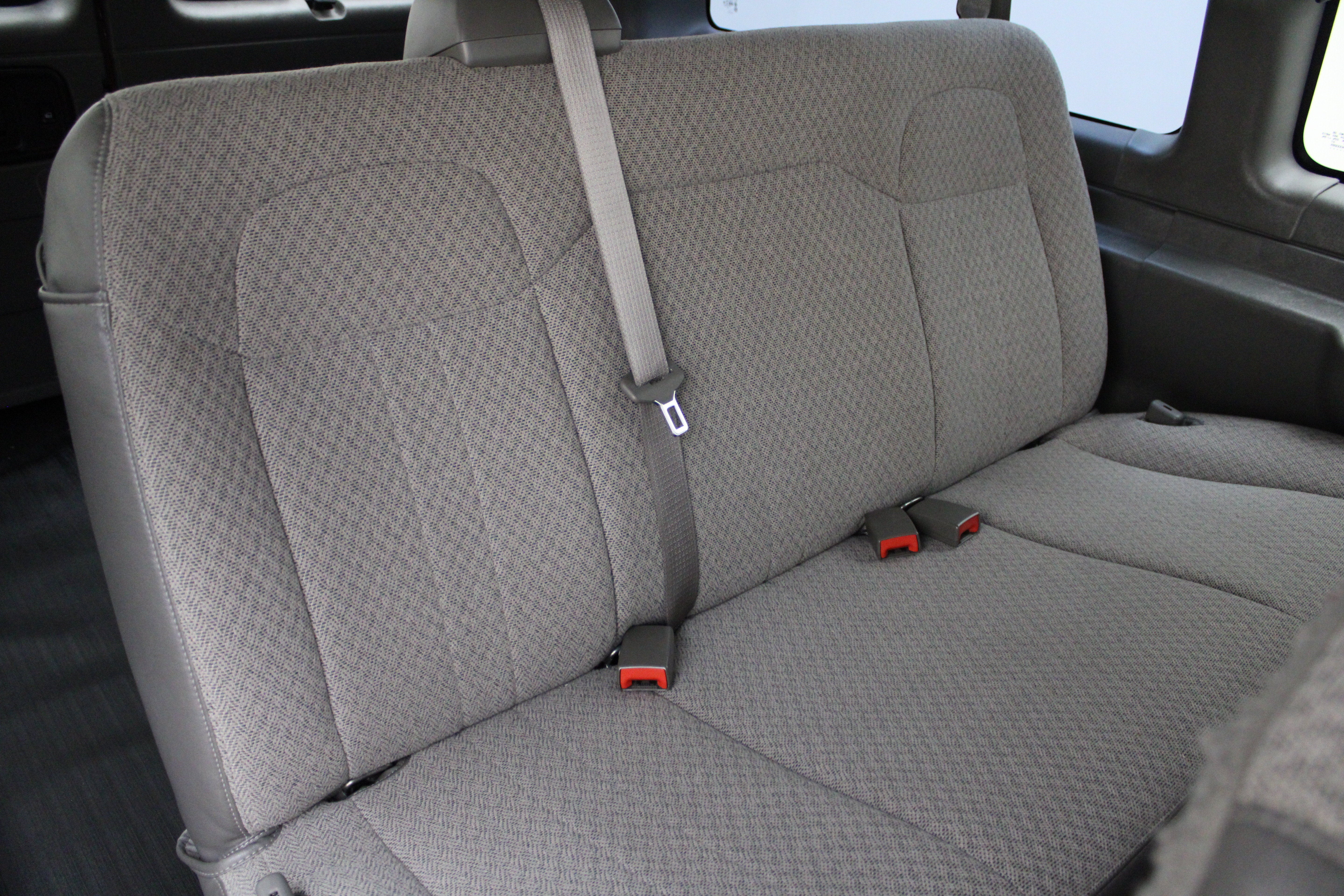 2011 Chevrolet Express Passenger 1LT