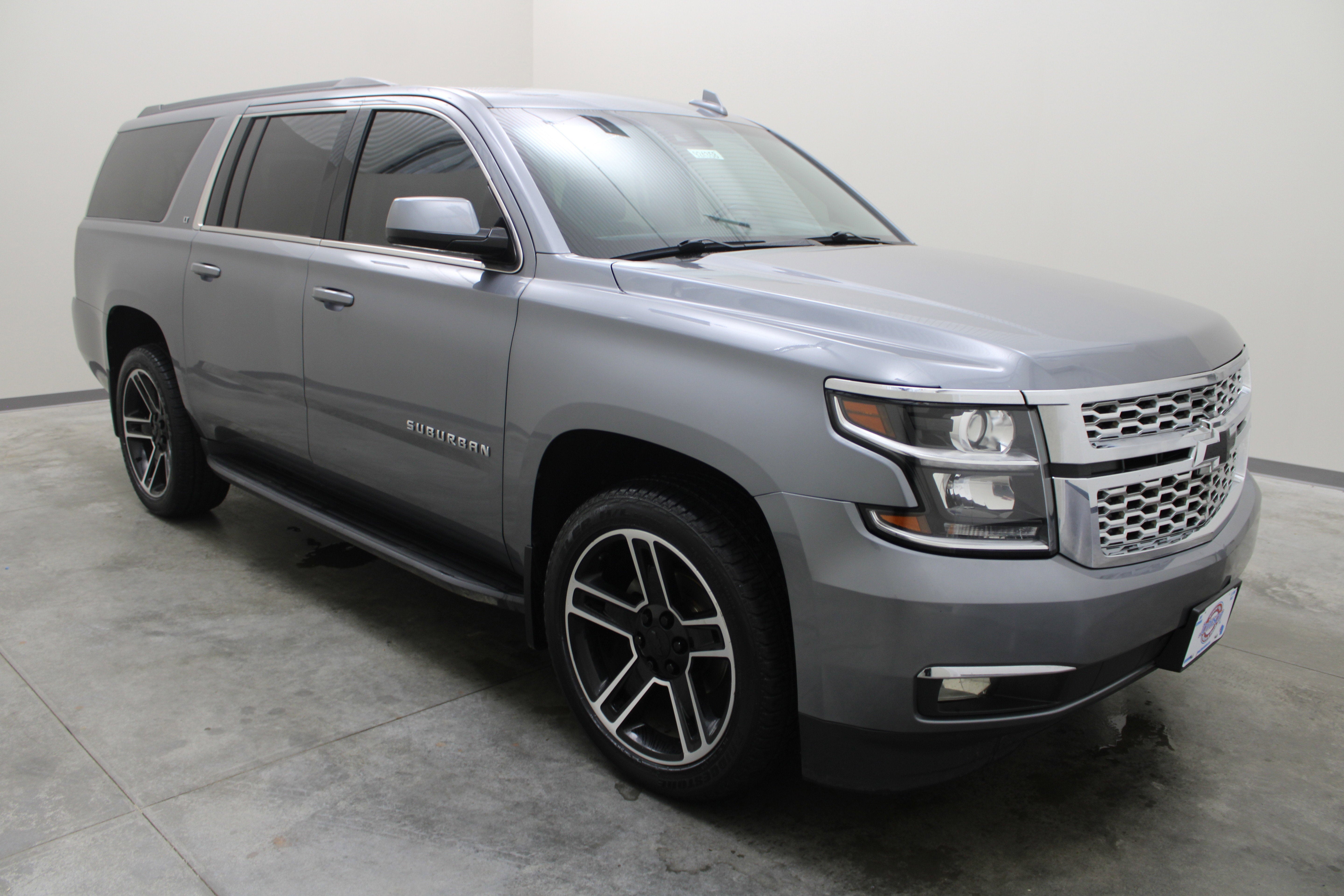 2019 Chevrolet Suburban LT