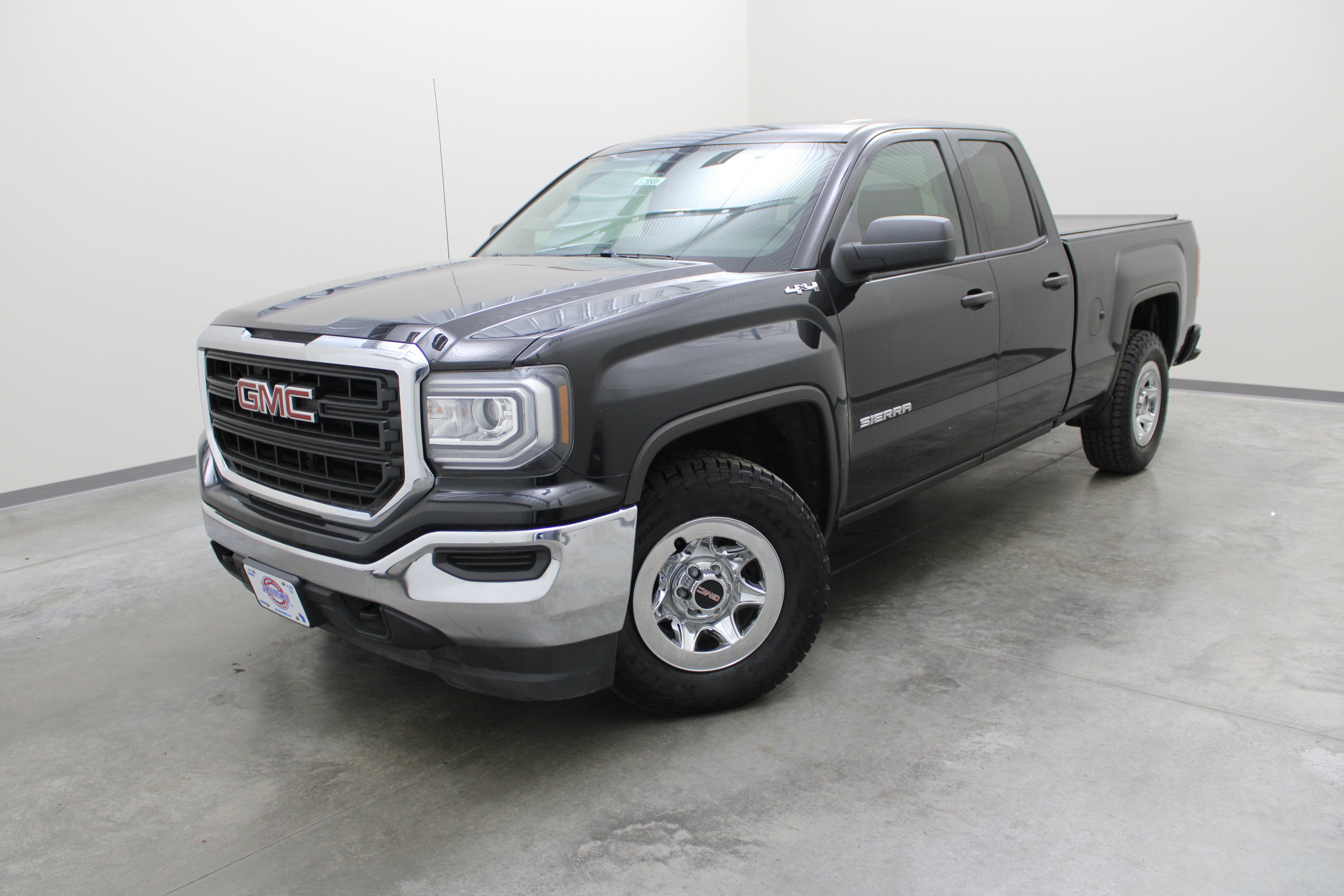 2017 GMC Sierra 1500 4WD Double Cab 143.5"
