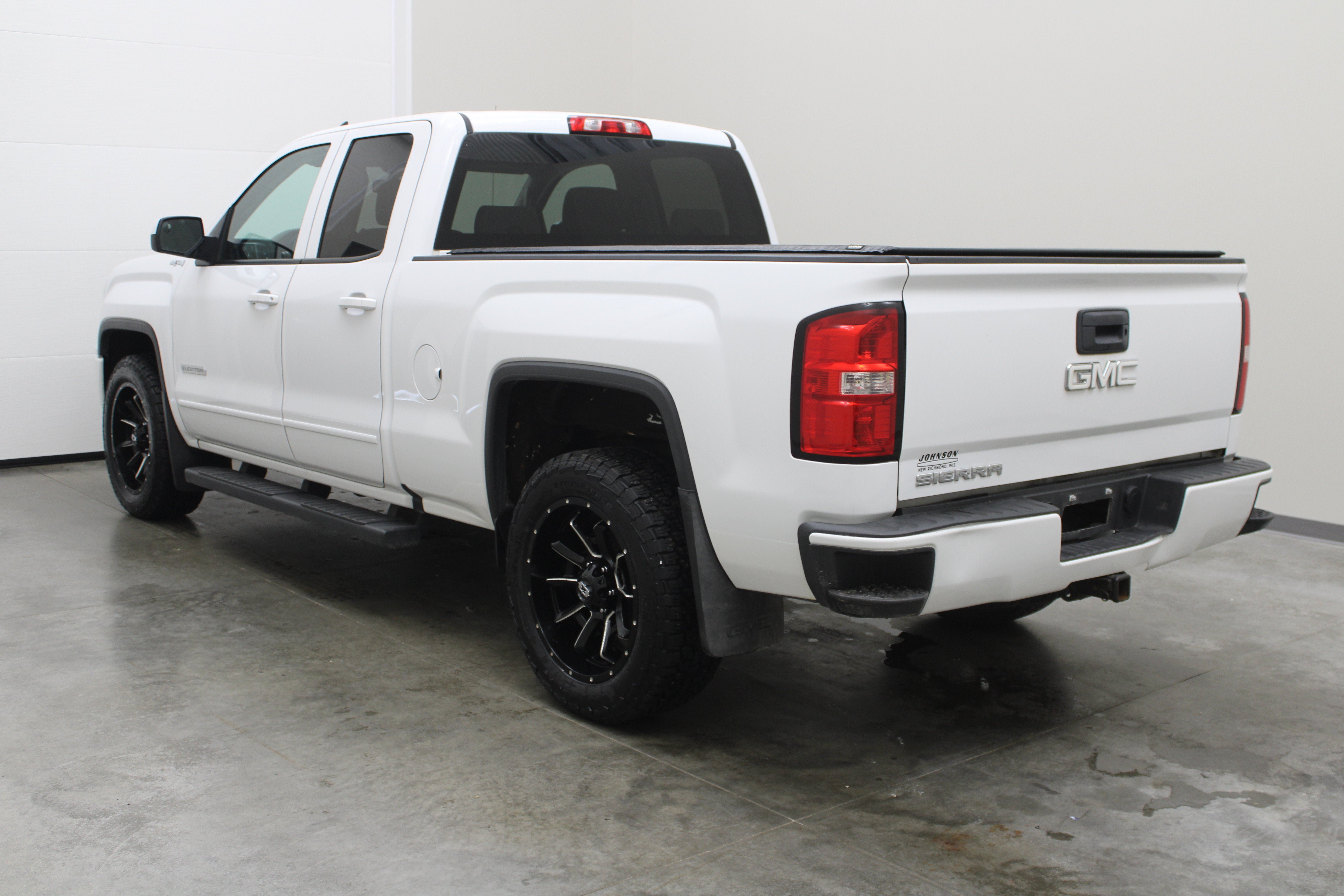 2018 GMC Sierra 1500 4WD Double Cab 143.5"