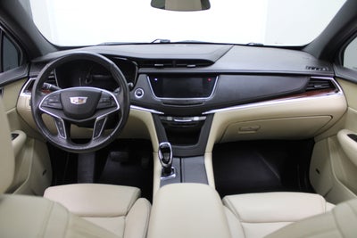 2017 Cadillac XT5 Luxury AWD