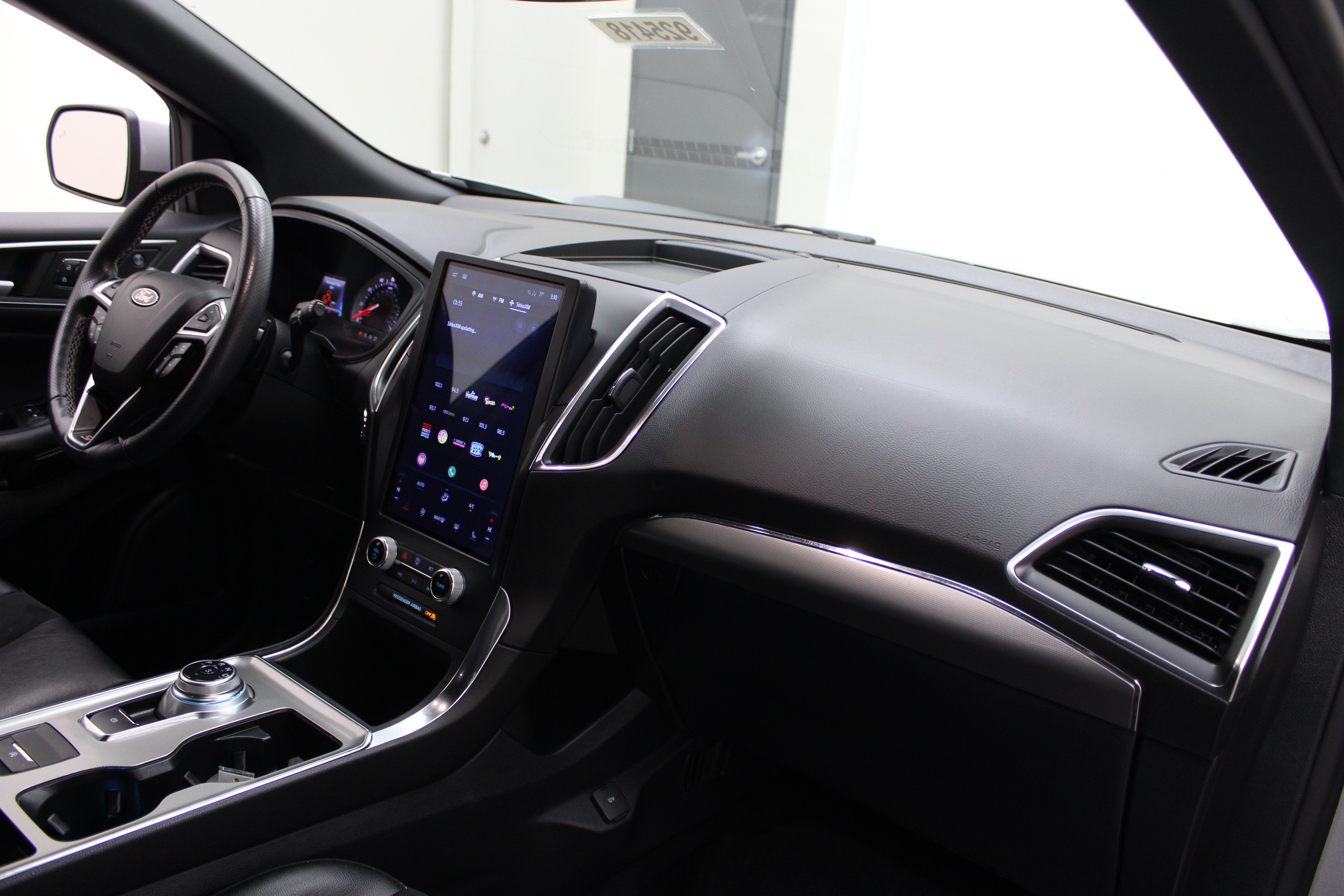 2022 Ford Edge ST