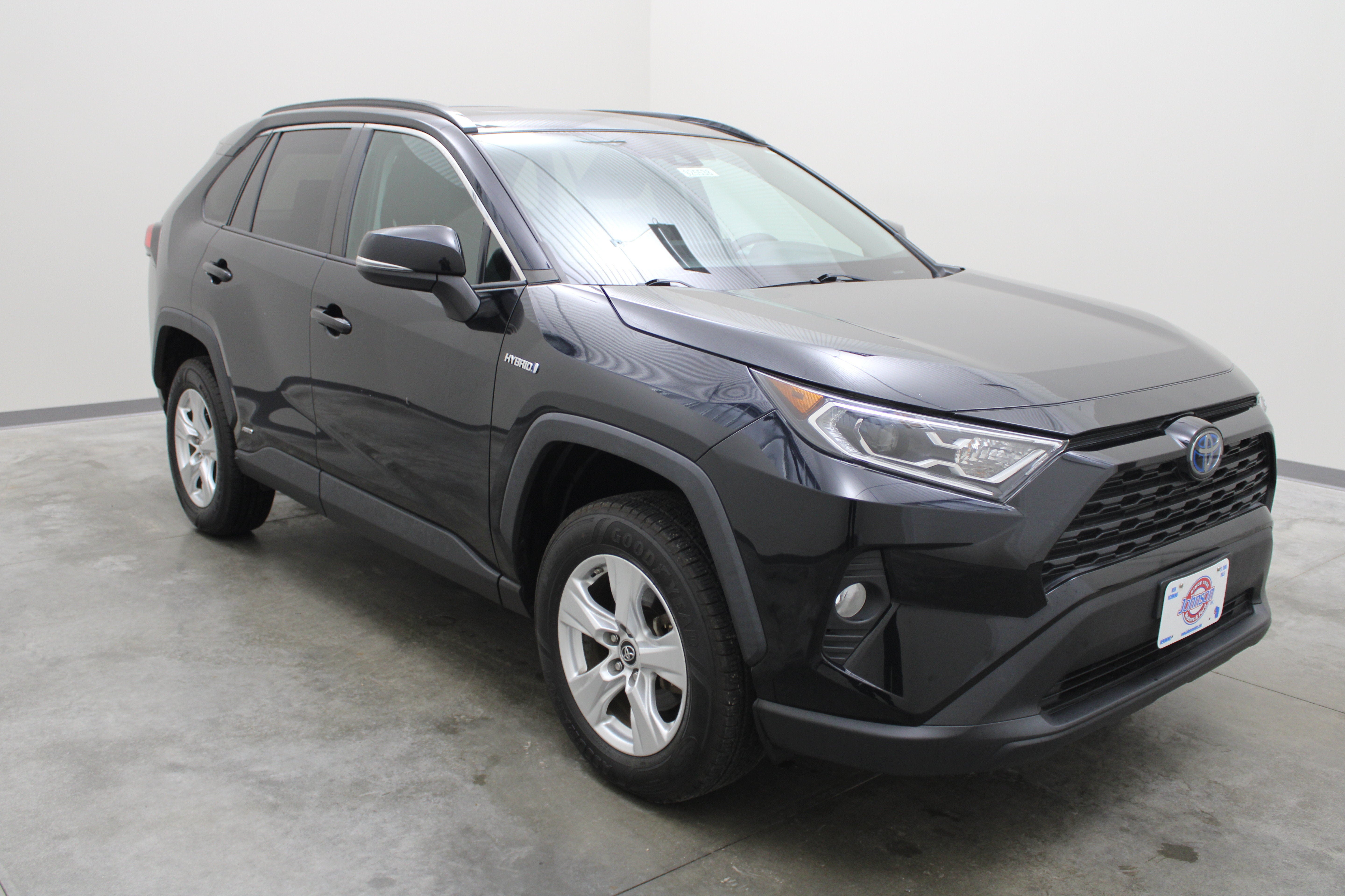 2019 Toyota RAV4 Hybrid Hybrid XLE