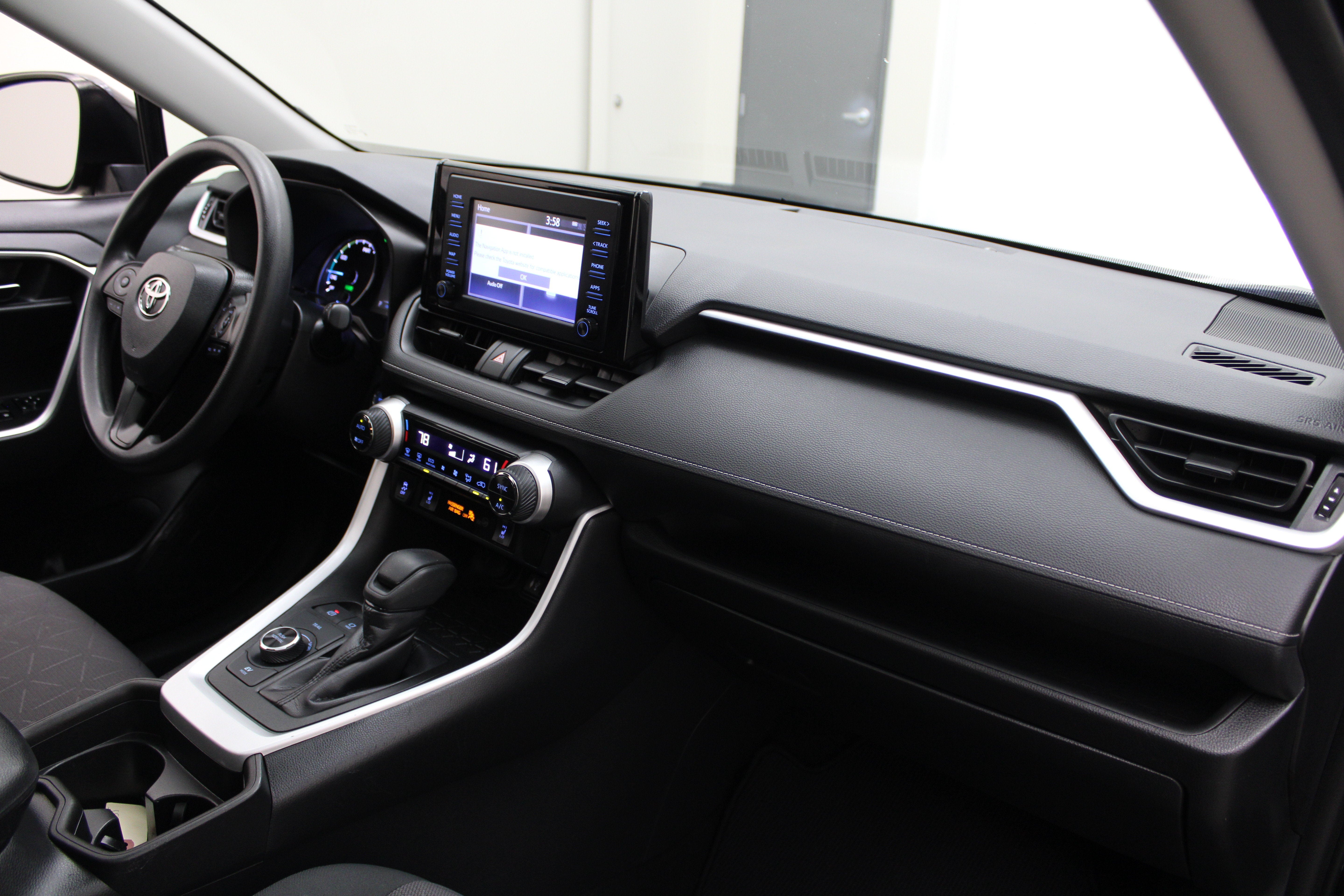 2019 Toyota RAV4 Hybrid Hybrid XLE