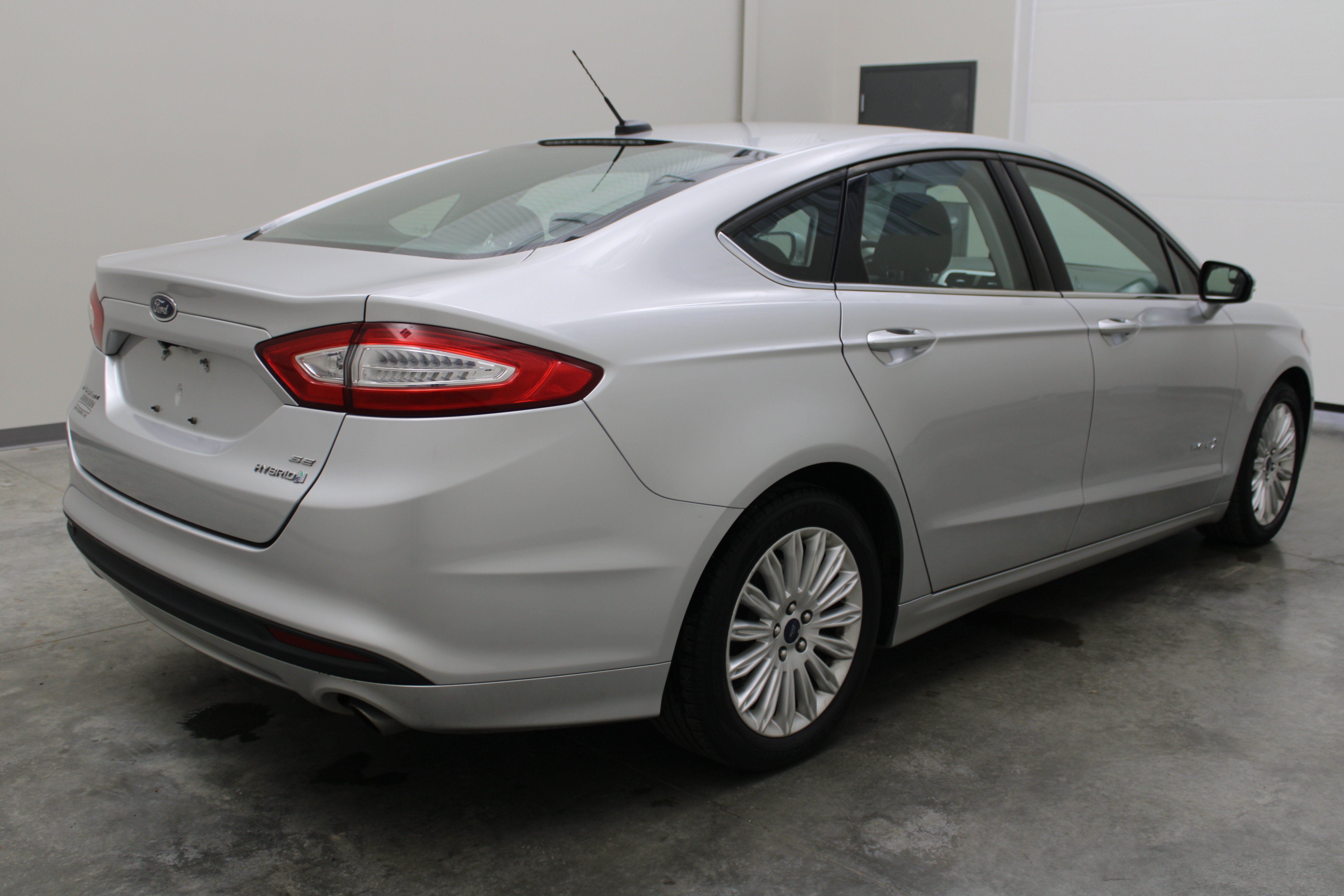 2016 Ford Fusion SE Hybrid