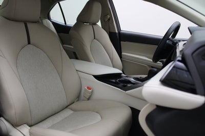 2020 Toyota Camry Hybrid LE