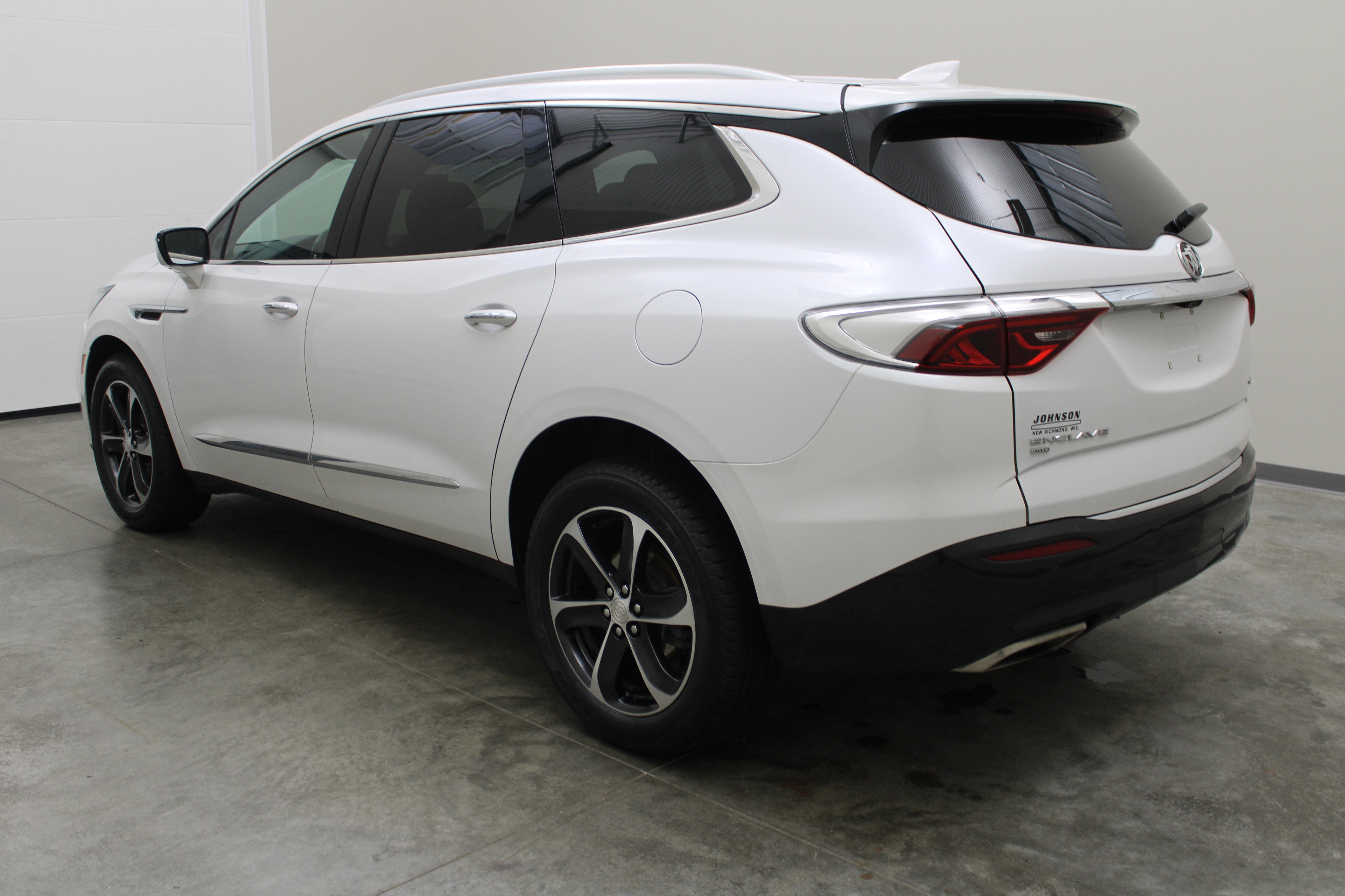 2022 Buick Enclave Essence