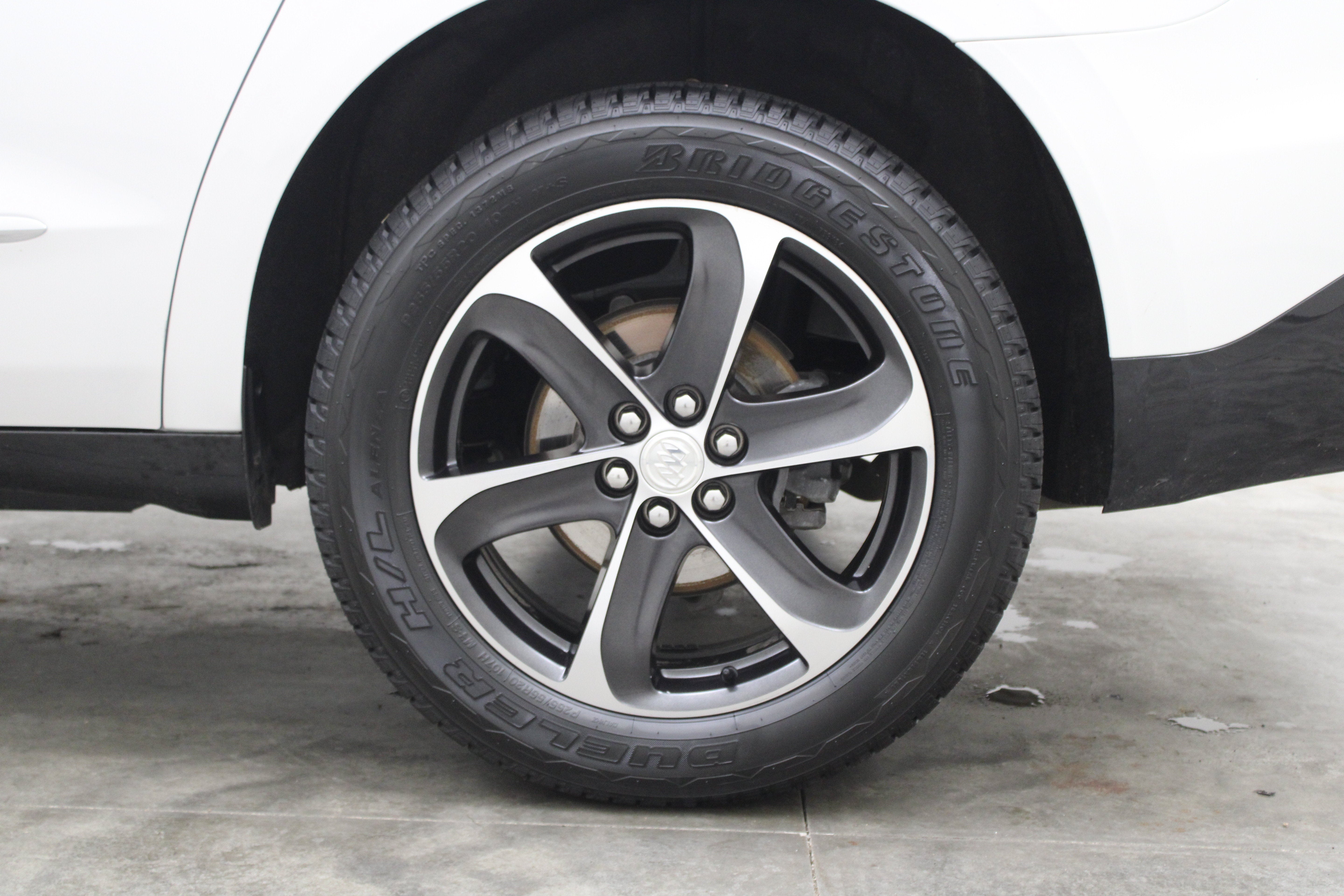 2022 Buick Enclave Essence