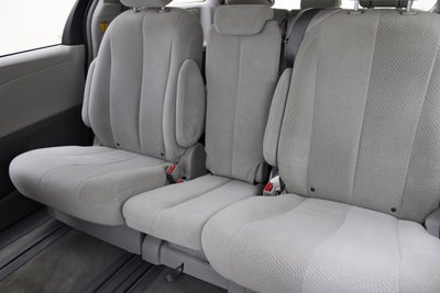 2011 Toyota Sienna 5dr 7-Pass Van I4 FWD (Natl)